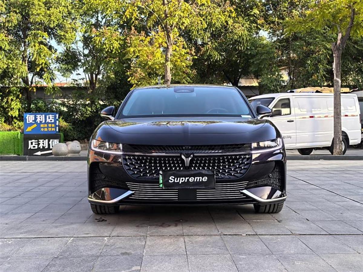 嵐圖 嵐圖追光  2024款 PHEV 四驅(qū)超長(zhǎng)續(xù)航旗艦版圖片