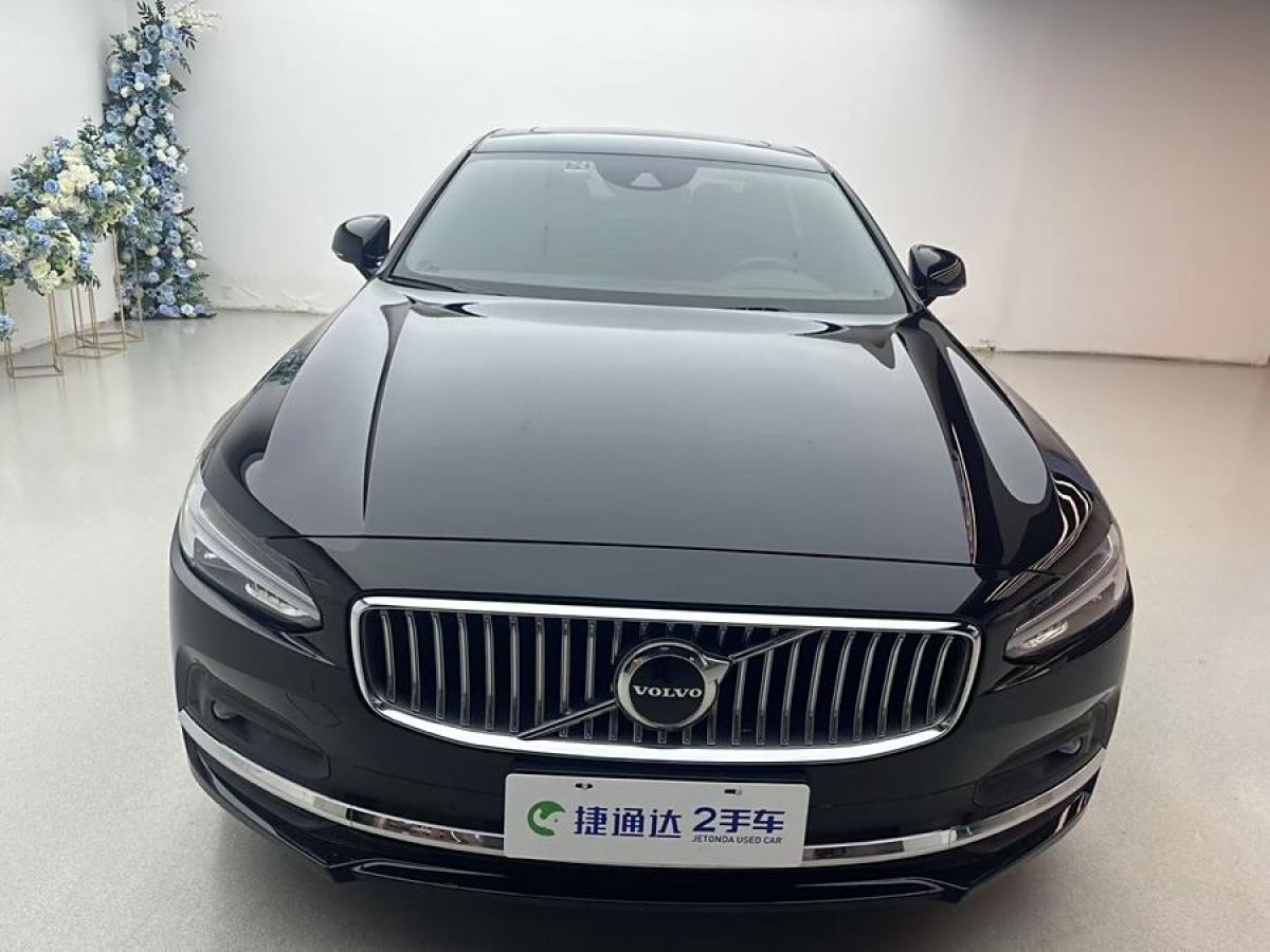 沃爾沃 S90  2021款 B5 智遠(yuǎn)豪華版圖片