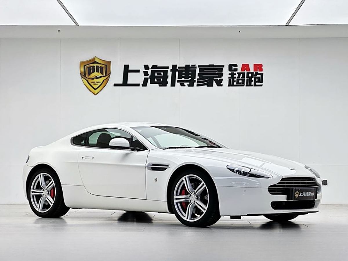 阿斯頓·馬丁 V8 Vantage  2011款 4.7L Sportshift Coupe圖片