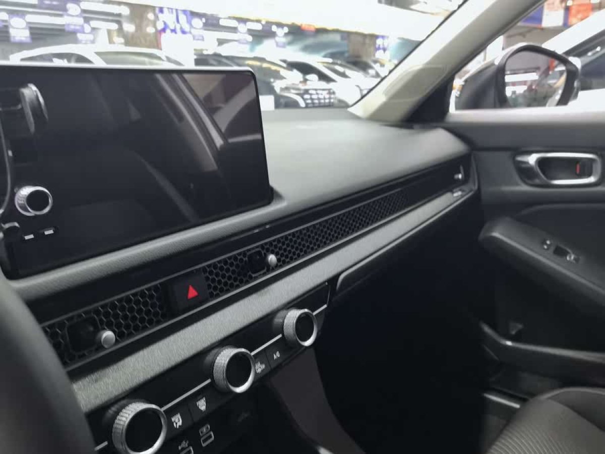 本田 型格  2023款 240TURBO CVT幻夜?科技版圖片