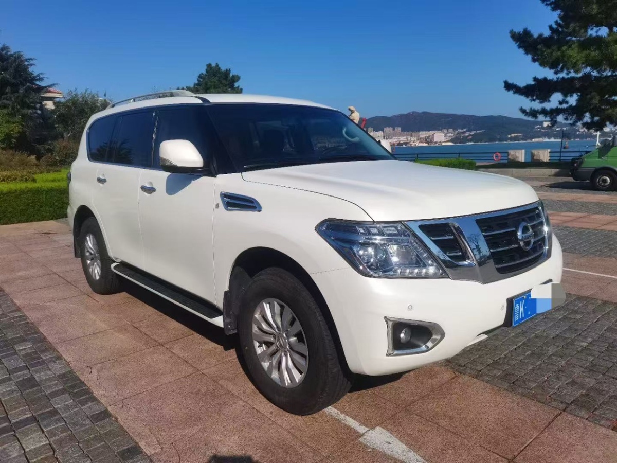 日產(chǎn) 途樂(lè)  2018款 4.0L 領(lǐng)英型圖片