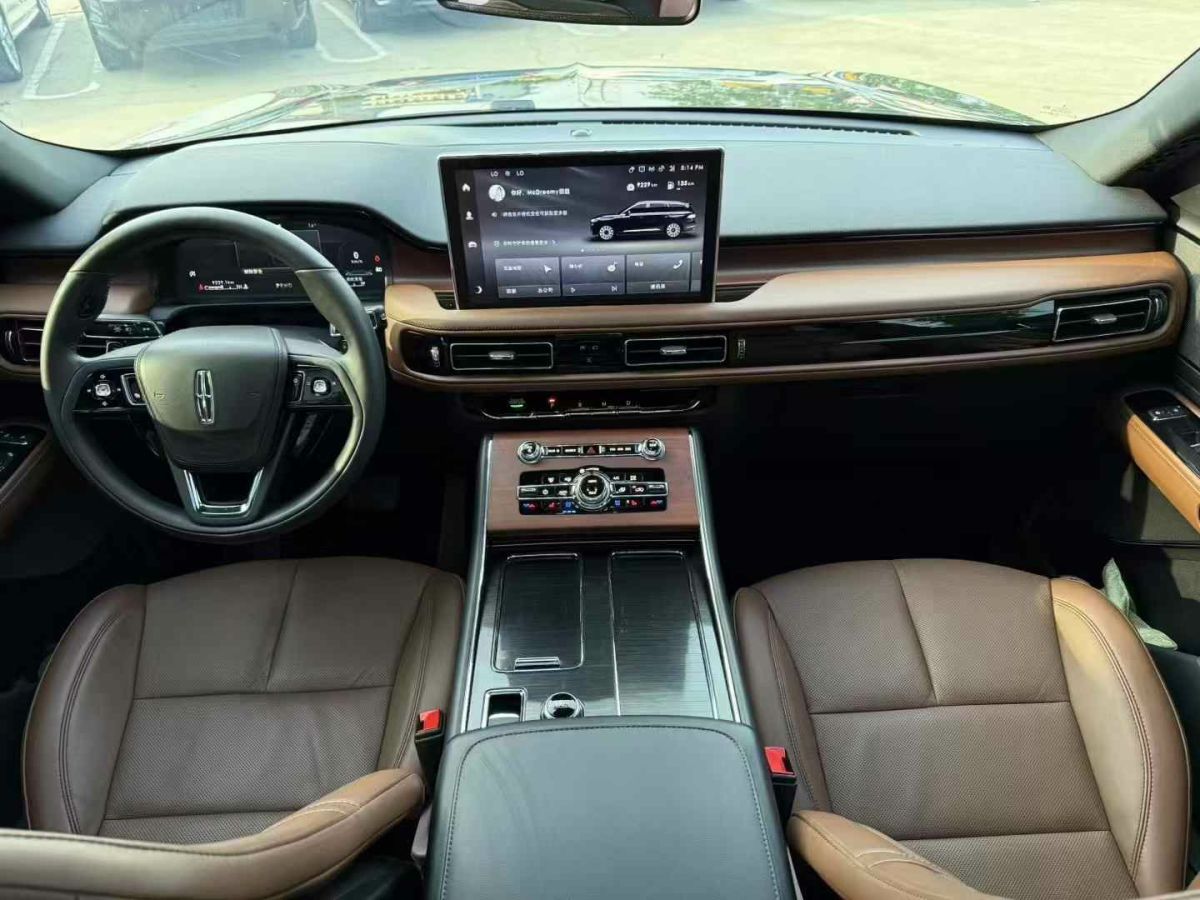 林肯 飛行家  2024款 3.0T V6 四驅(qū)典雅版 七座圖片