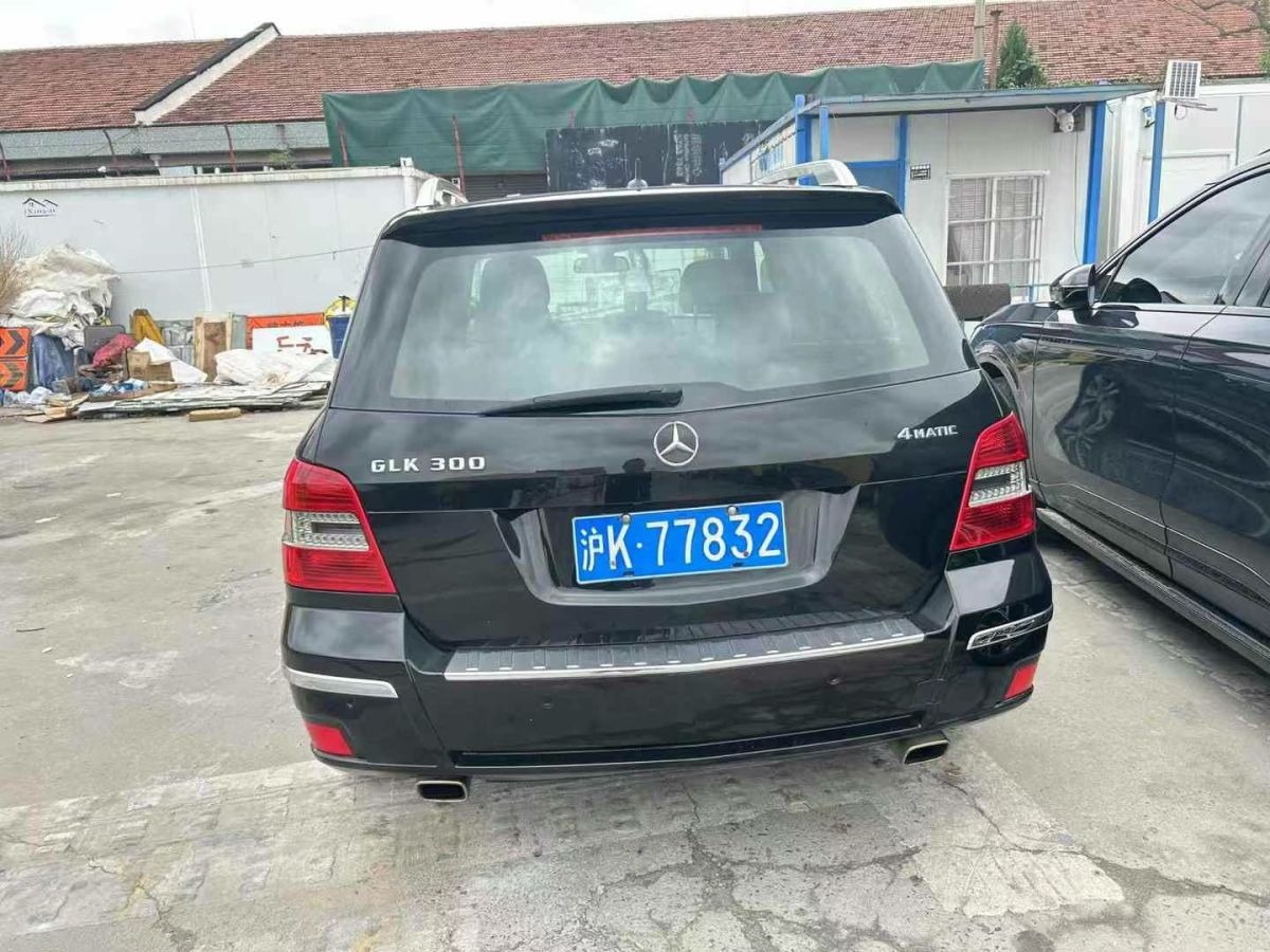 2010年7月奔馳 奔馳GLK級  2010款 GLK 300 4MATIC 時尚型