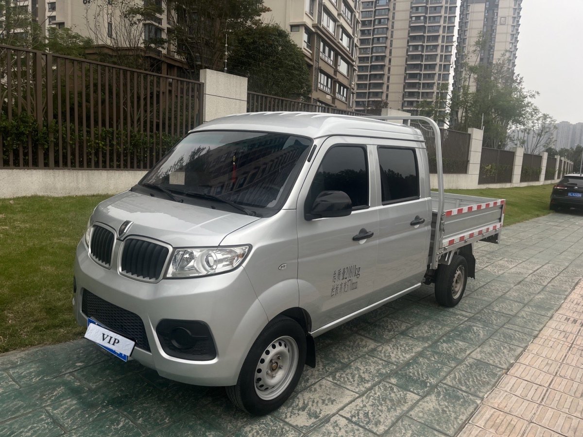 金杯 T30  2021款 1.5L 国VI标准型SWC15M图片