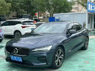 2021年3月 沃爾沃 S60L T4 智遠(yuǎn)運(yùn)動(dòng)版圖片