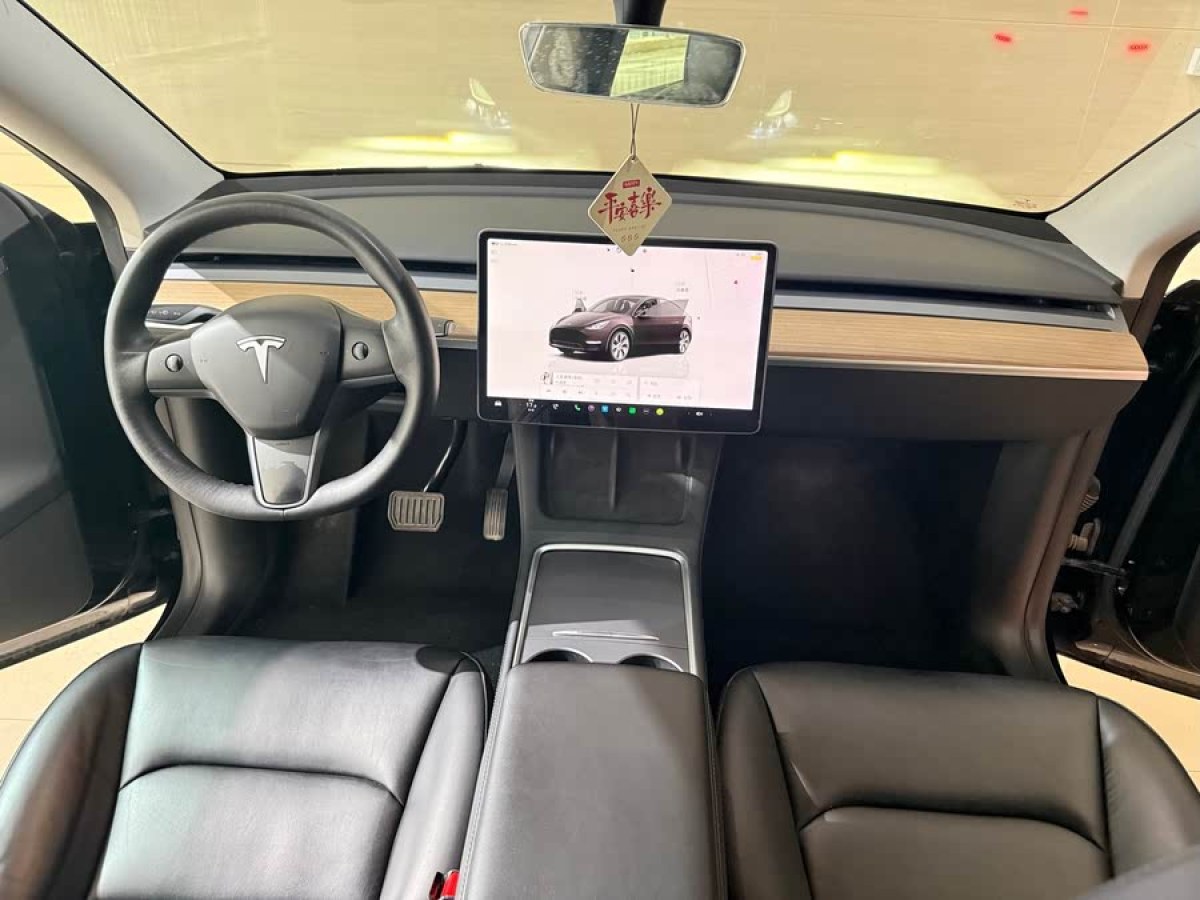特斯拉 Model Y  2022款 改款 后輪驅(qū)動版圖片