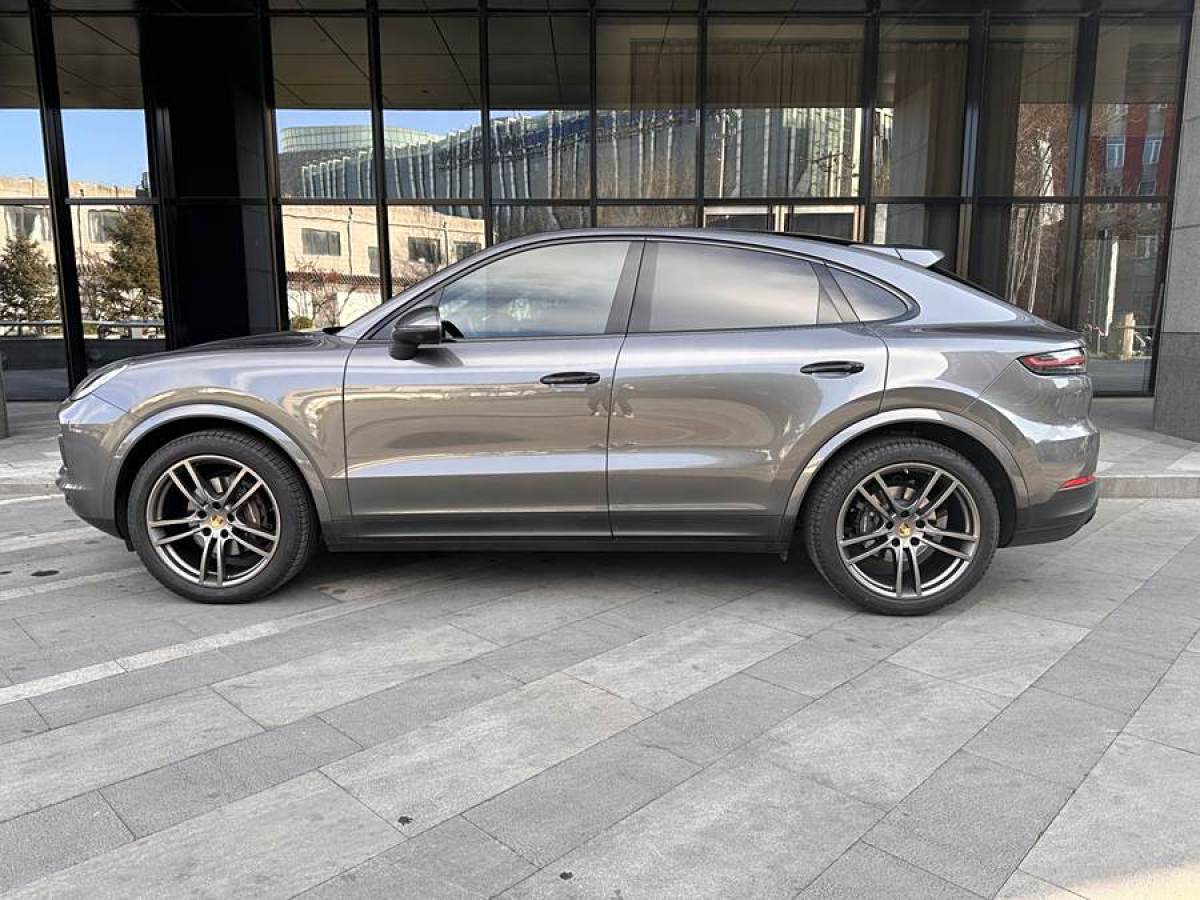 保時捷 Cayenne  2022款 Cayenne Coupé 3.0T 鉑金版圖片