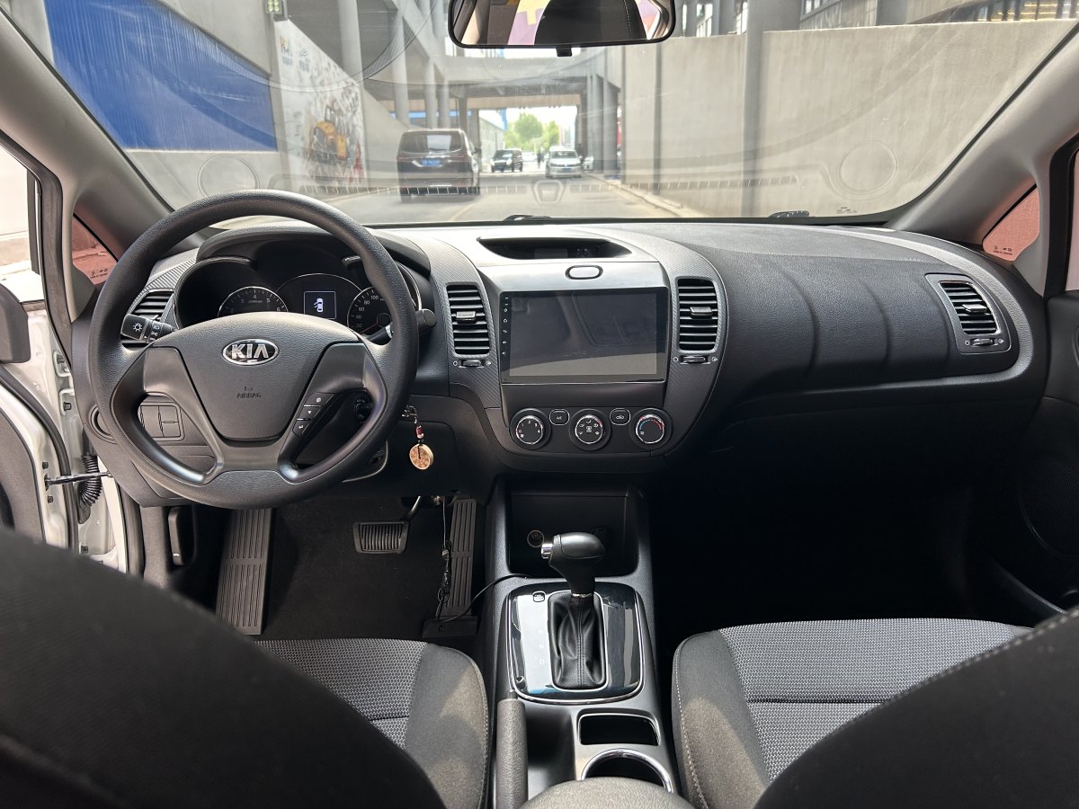 2018年3月起亞 K3  2017款 1.6L 自動15周年特別版GLS