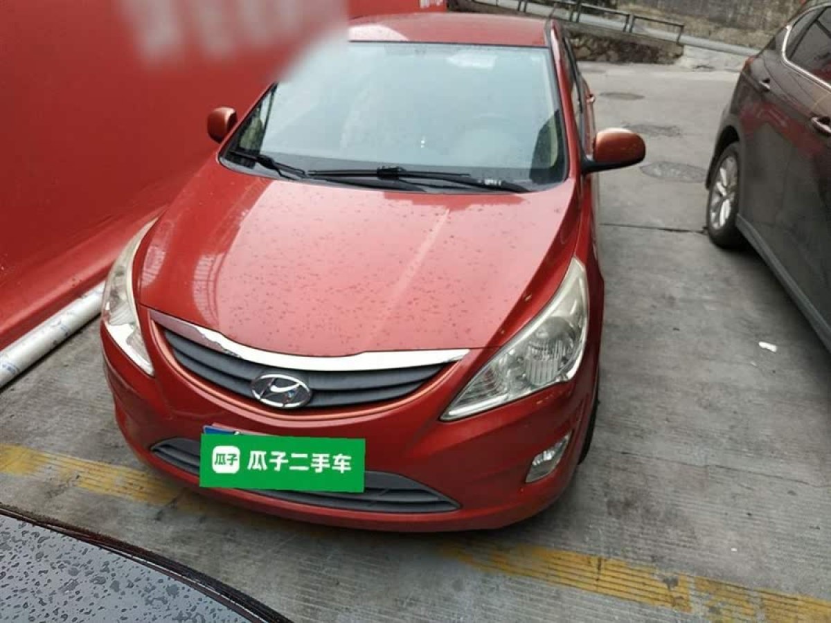 現(xiàn)代 瑞納  2010款 三廂 1.4L 自動舒適型GS圖片