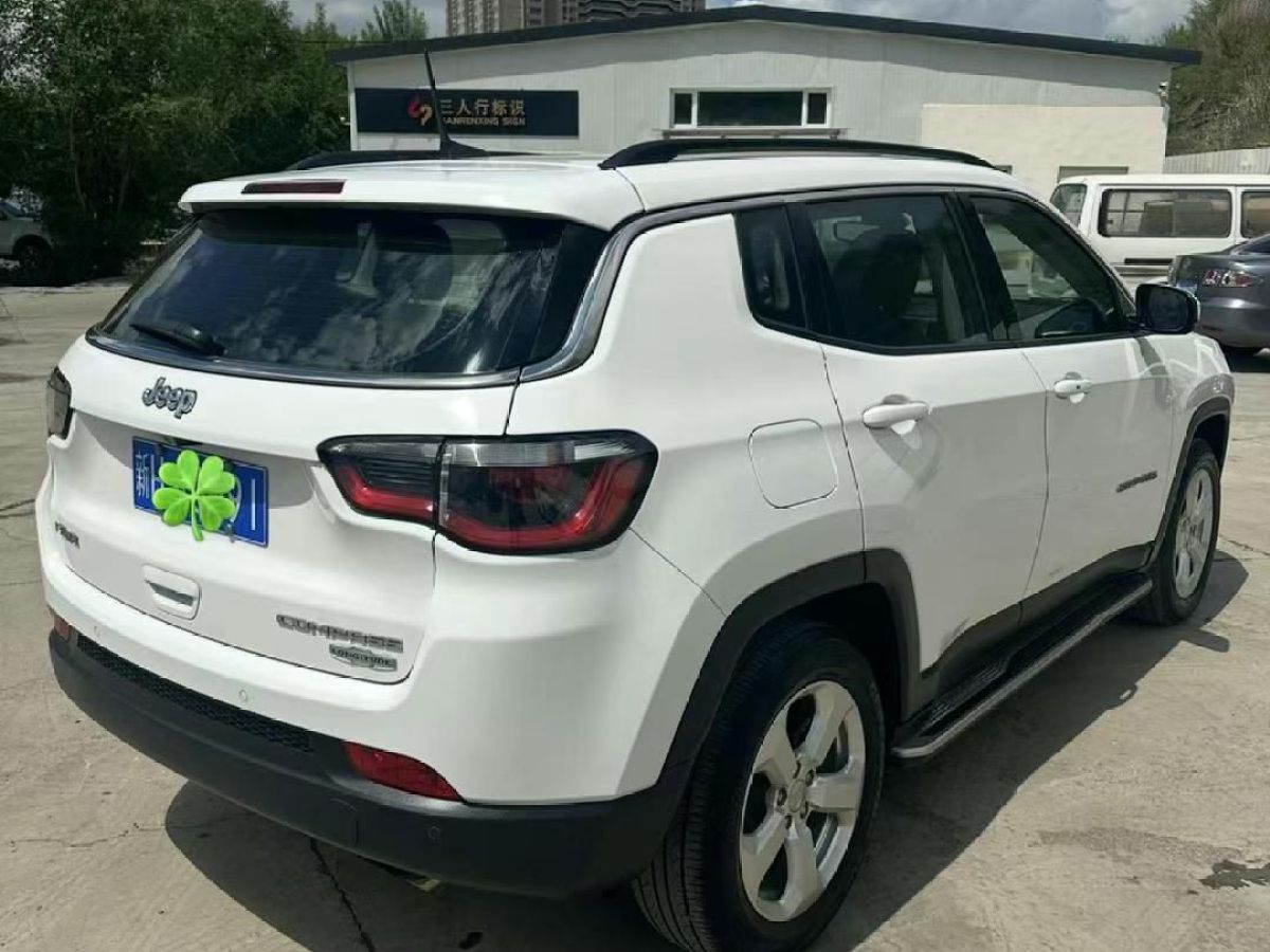 Jeep 指南者  2018款 200T 家享四驅(qū)版圖片