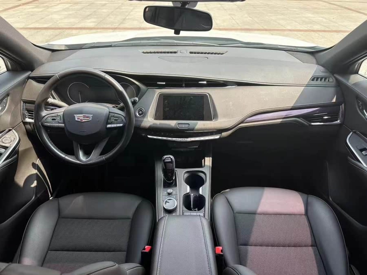 凱迪拉克 XT4  2021款 28T 兩驅技術型圖片