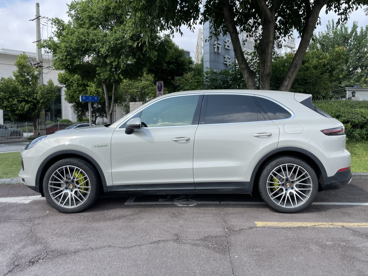 保時(shí)捷 Cayenne新能源  2021款 Cayenne E-Hybrid 2.0T圖片