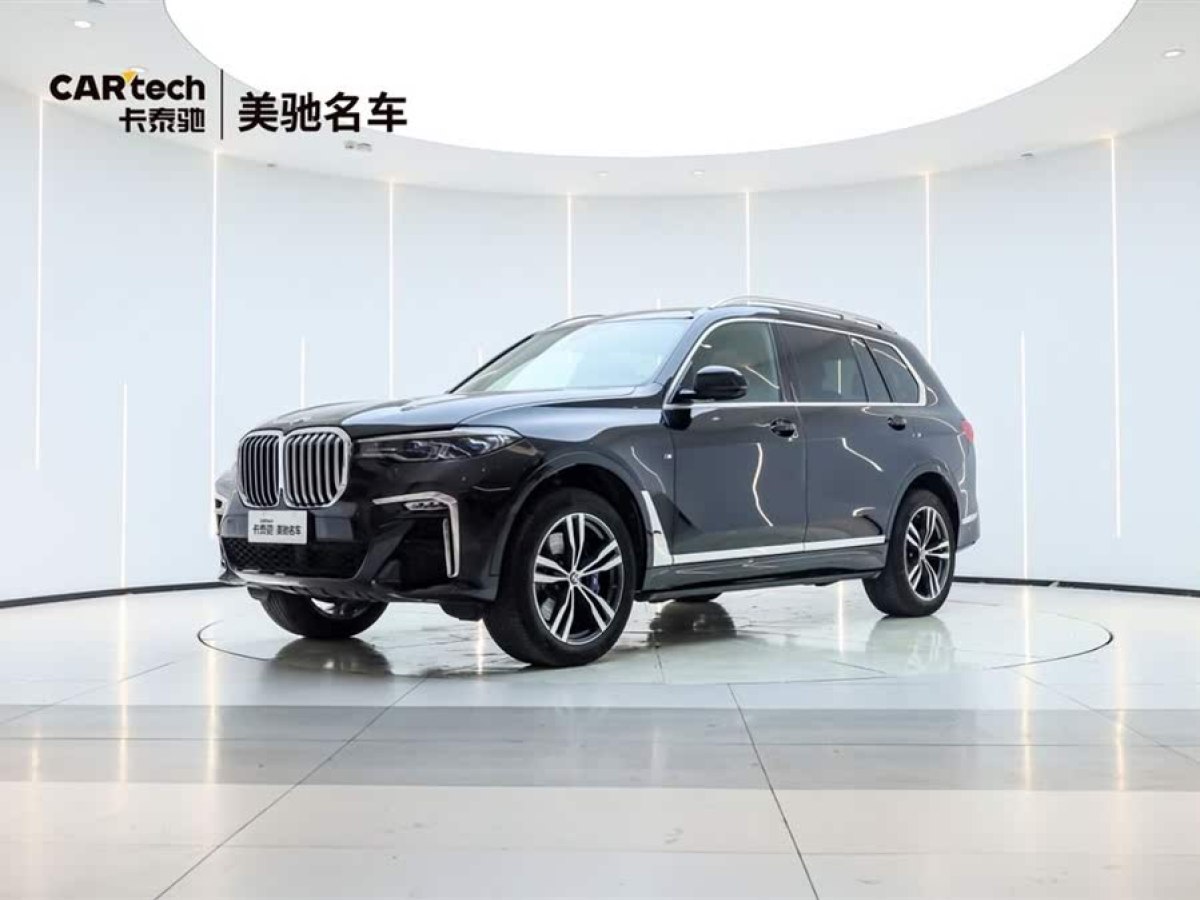 寶馬 寶馬X7  2021款 改款 xDrive40i 尊享型M運(yùn)動套裝圖片