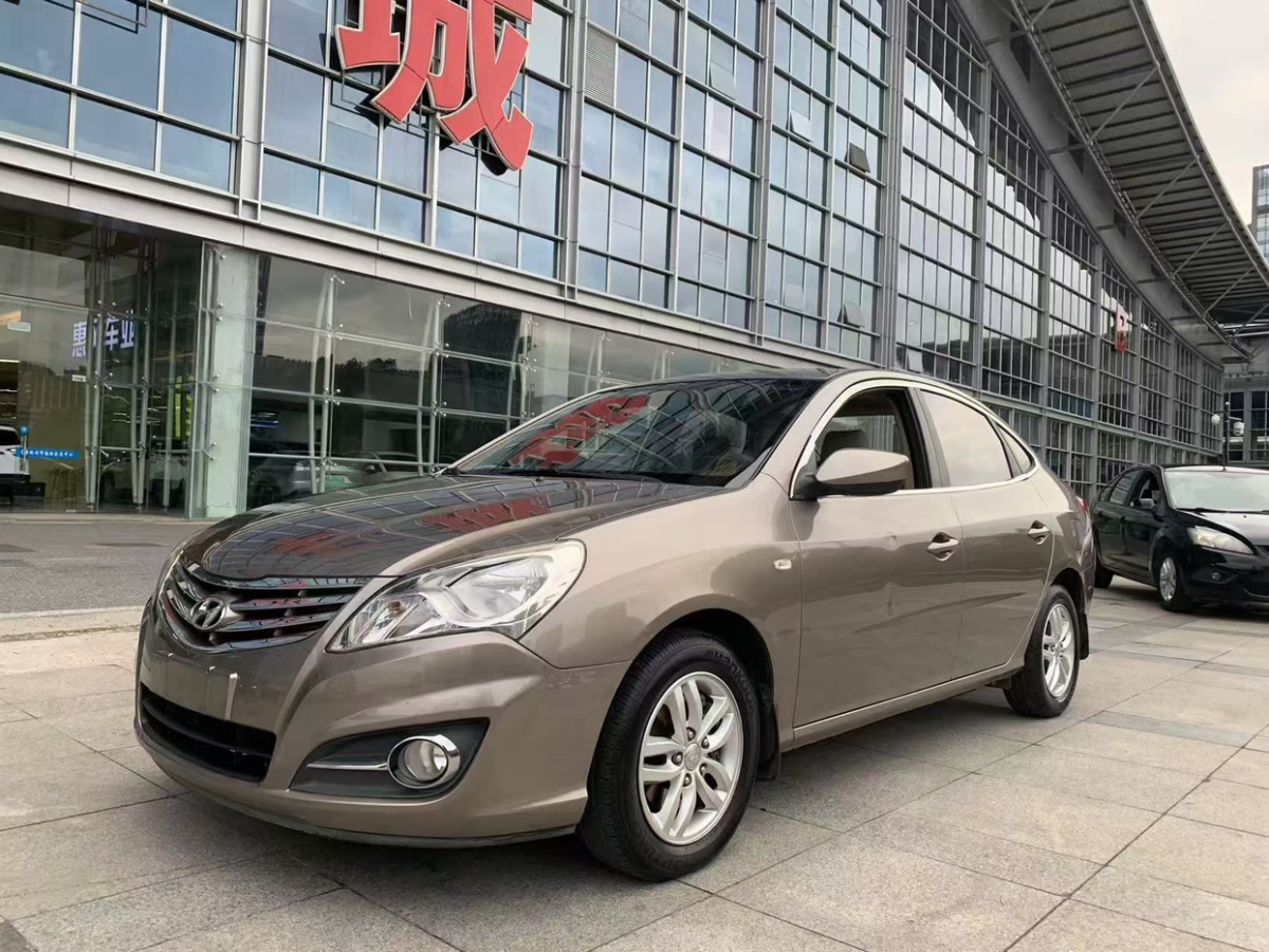 2015年1月現(xiàn)代 悅動  2011款 1.6L 自動舒適型