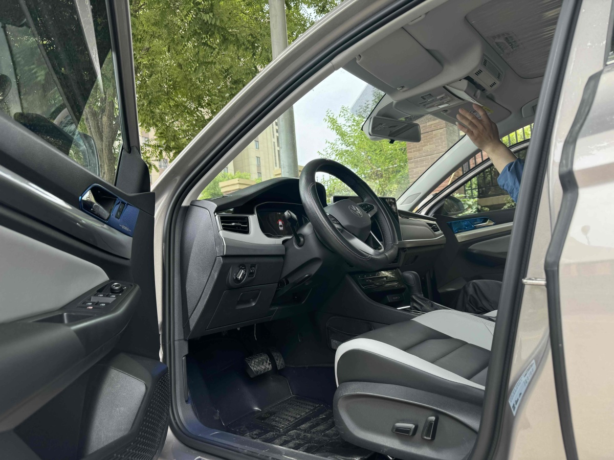 大眾 寶來  2023款 300TSI DSG尊行版圖片
