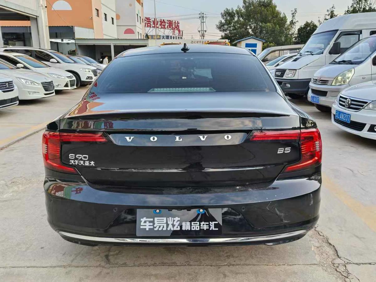 沃爾沃 S90  2022款 B5 智遠(yuǎn)豪華版圖片