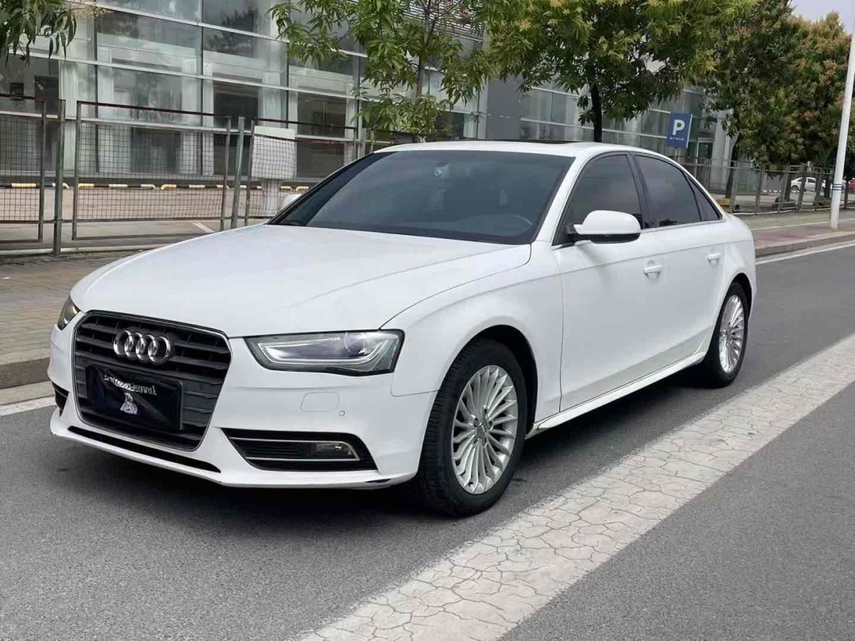 奧迪 奧迪A4L  2015款 35 TFSI 百萬紀(jì)念舒享版型圖片