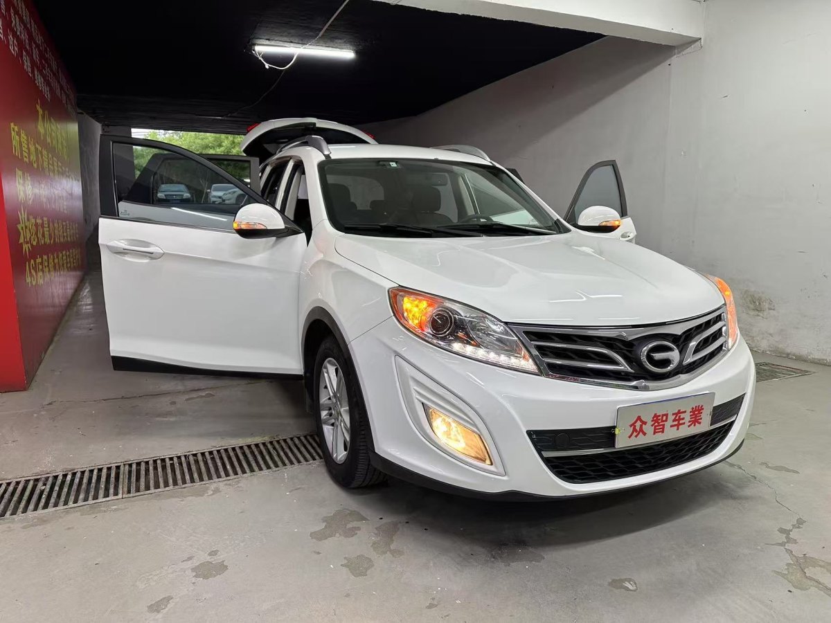 廣汽傳祺 GS5  2014款 2.0L 自動兩驅(qū)周年增值版圖片