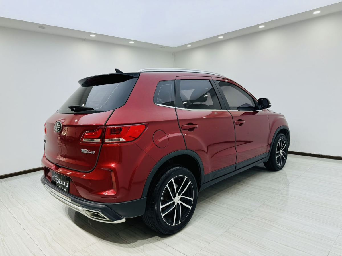 奔騰 X40  2017款 1.6L 自動(dòng)豪華型圖片