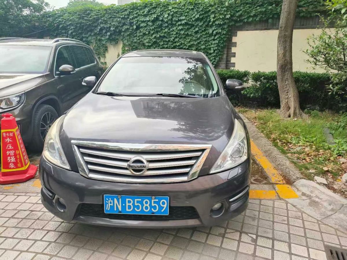 日產(chǎn) 天籟  2011款 2.0L XE標(biāo)準(zhǔn)版圖片