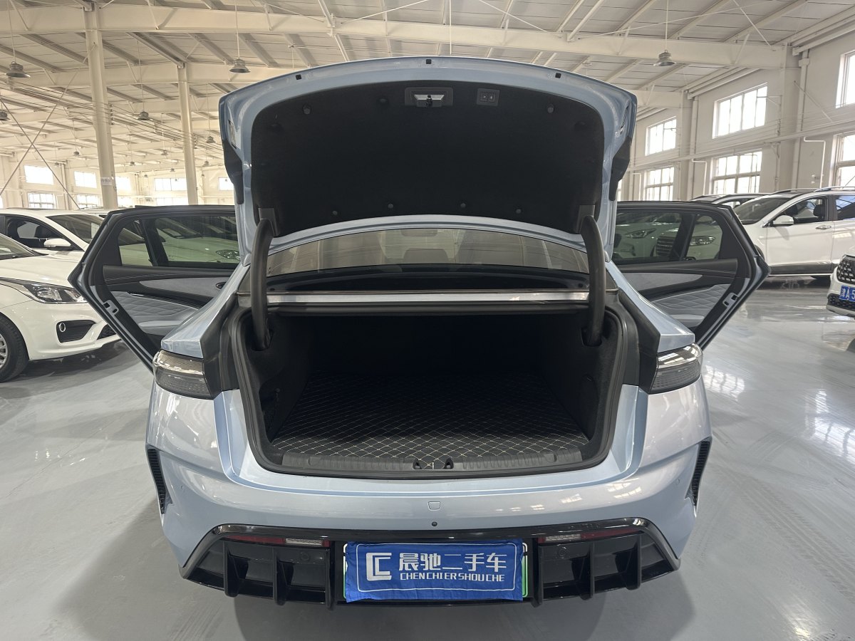 比亞迪 海豹  2022款 700km 長(zhǎng)續(xù)航后驅(qū)版圖片