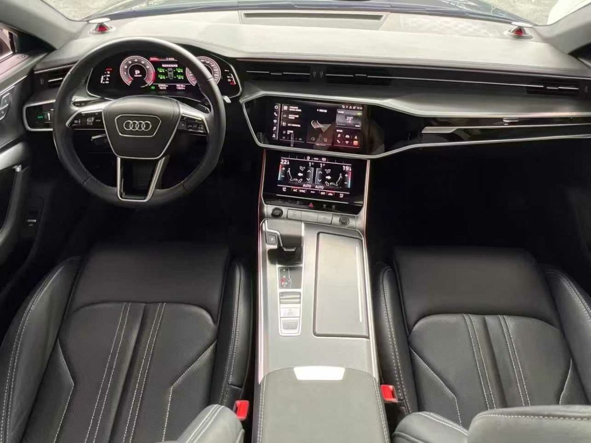 奧迪 奧迪A6L  2024款 40 TFSI 豪華動(dòng)感型圖片