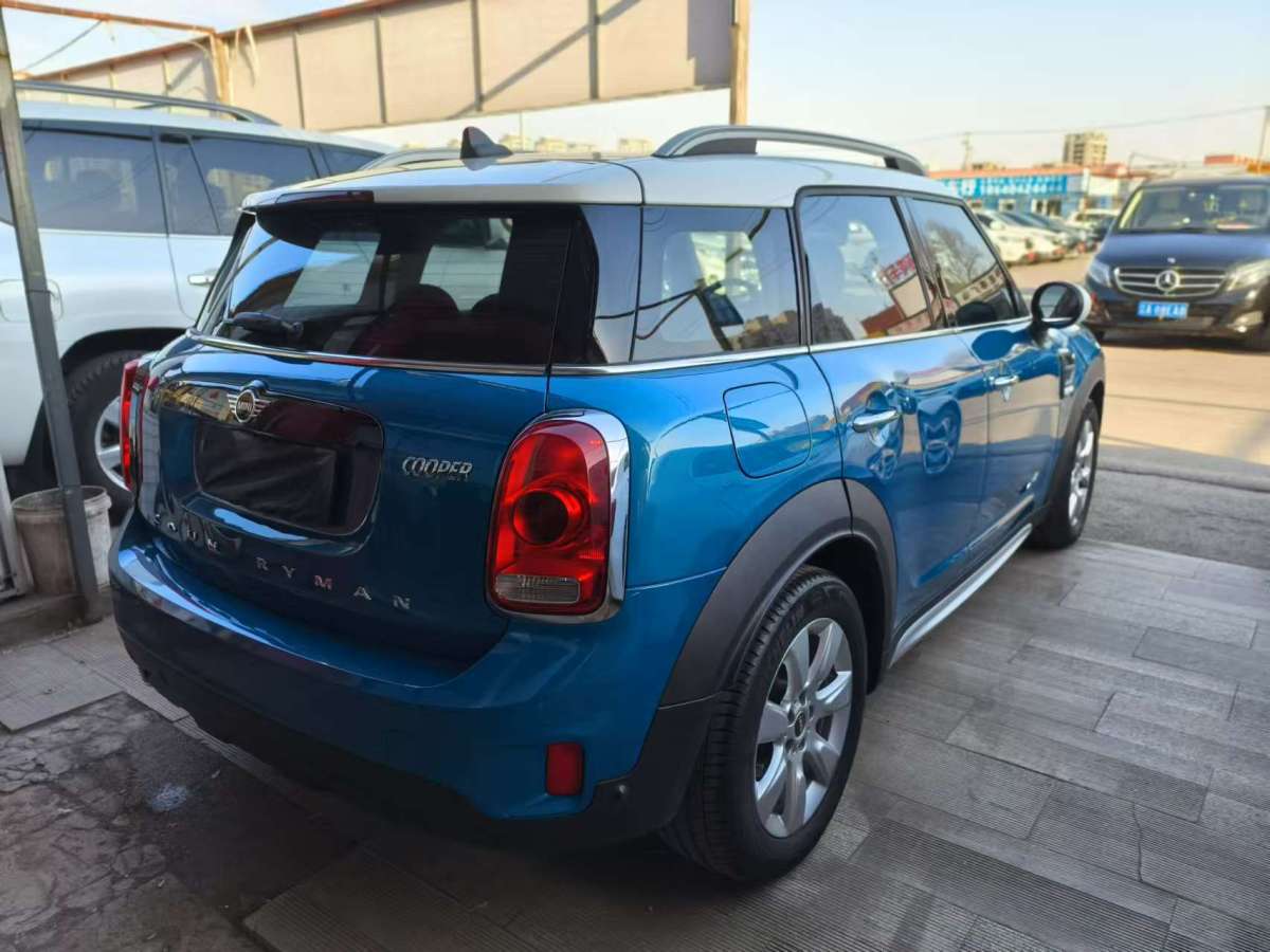 2019年6月MINI COUNTRYMAN  2019款 1.5T COOPER ALL4 經(jīng)典派周末旅行版