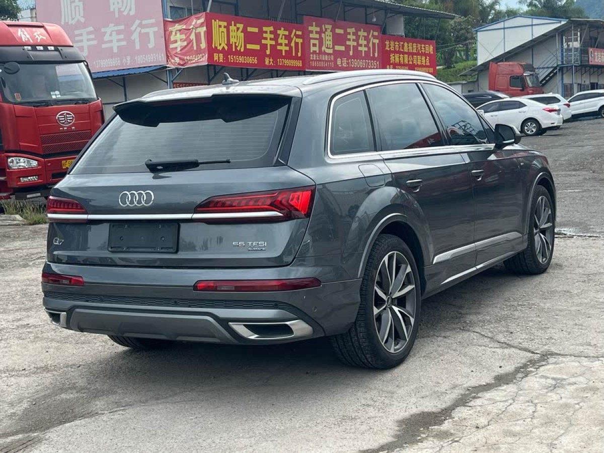 奧迪 奧迪Q7  2023款 55 TFSI quattro S line運動型圖片