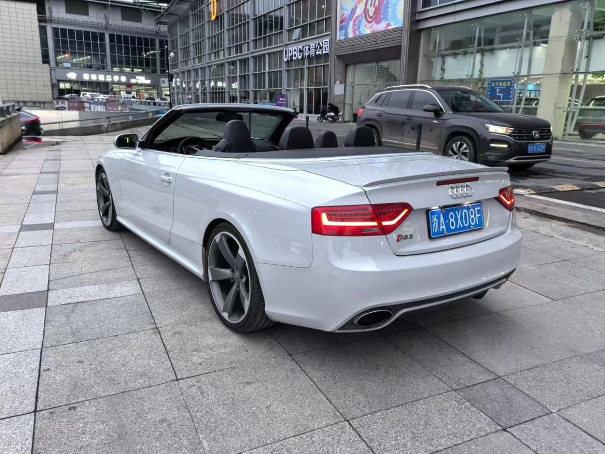 奧迪 奧迪RS 5  2013款 RS 5 Cabriolet圖片