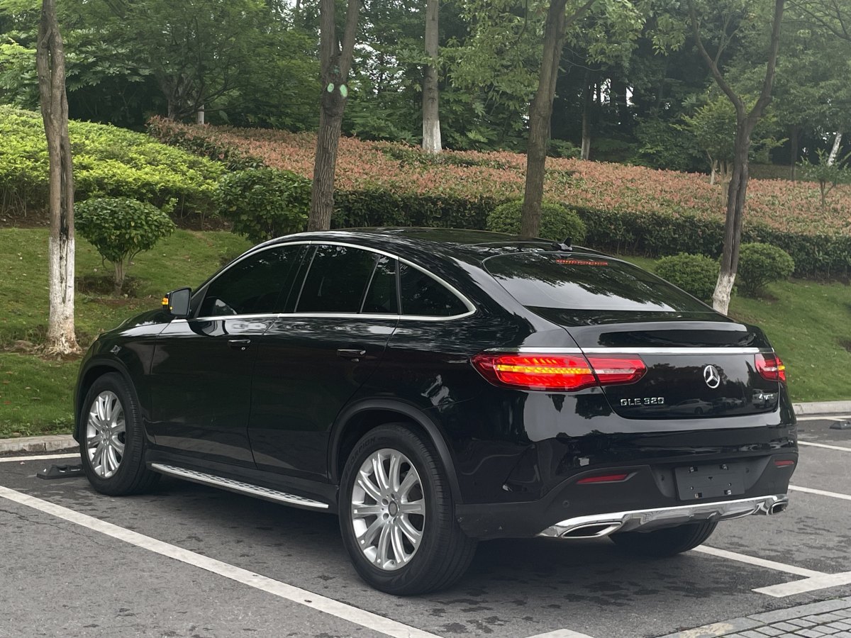 奔馳 奔馳GLE轎跑  2015款 GLE 320 4MATIC 轎跑SUV圖片