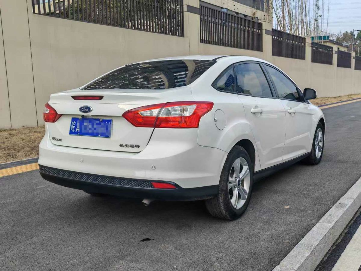 福特 ?？怂? 2013款 2.0T ST 橙色版圖片