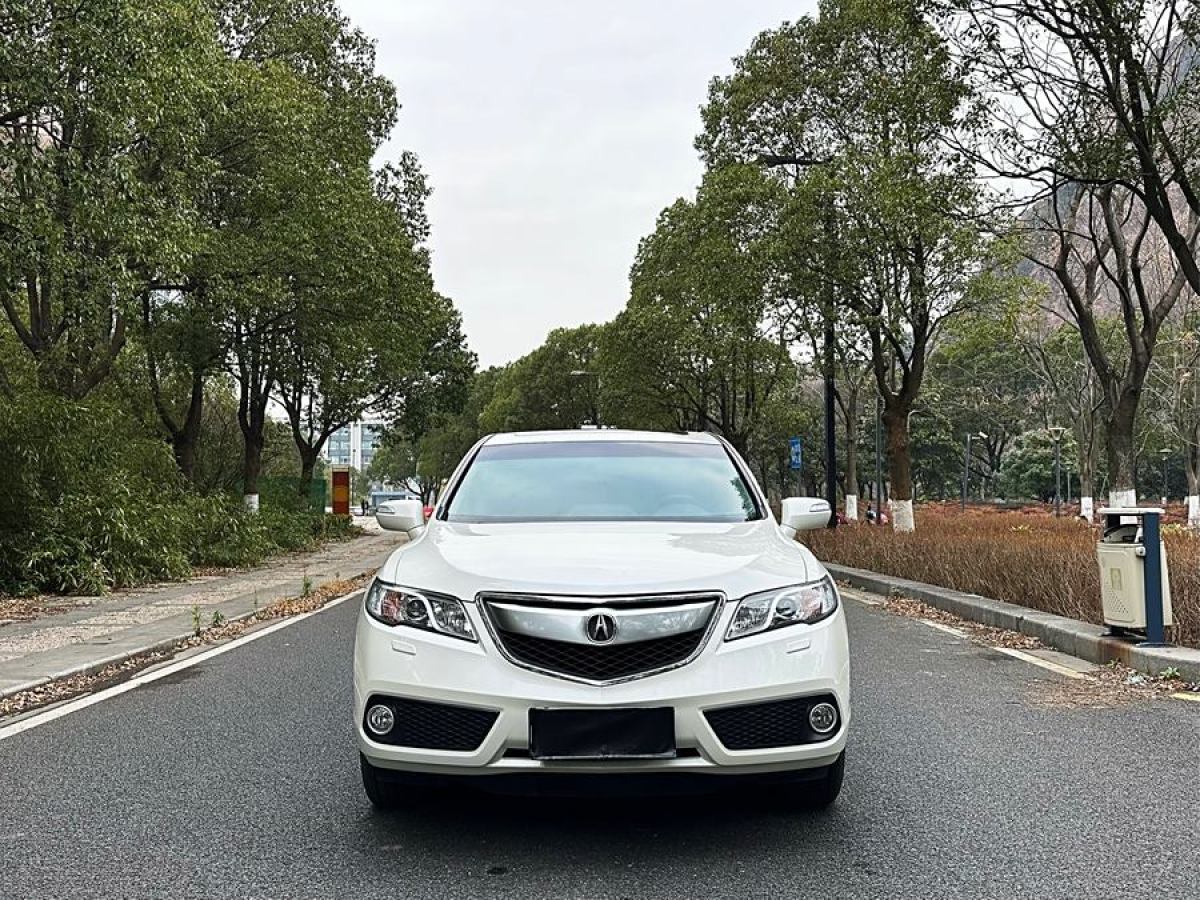 謳歌 RDX  2013款 3.0L 兩驅(qū)精英版圖片