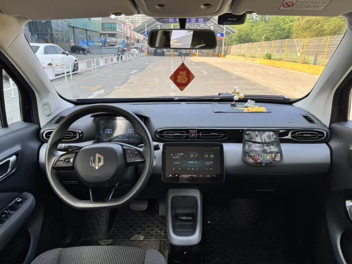 零跑 零跑T03  2021款 400舒享版圖片
