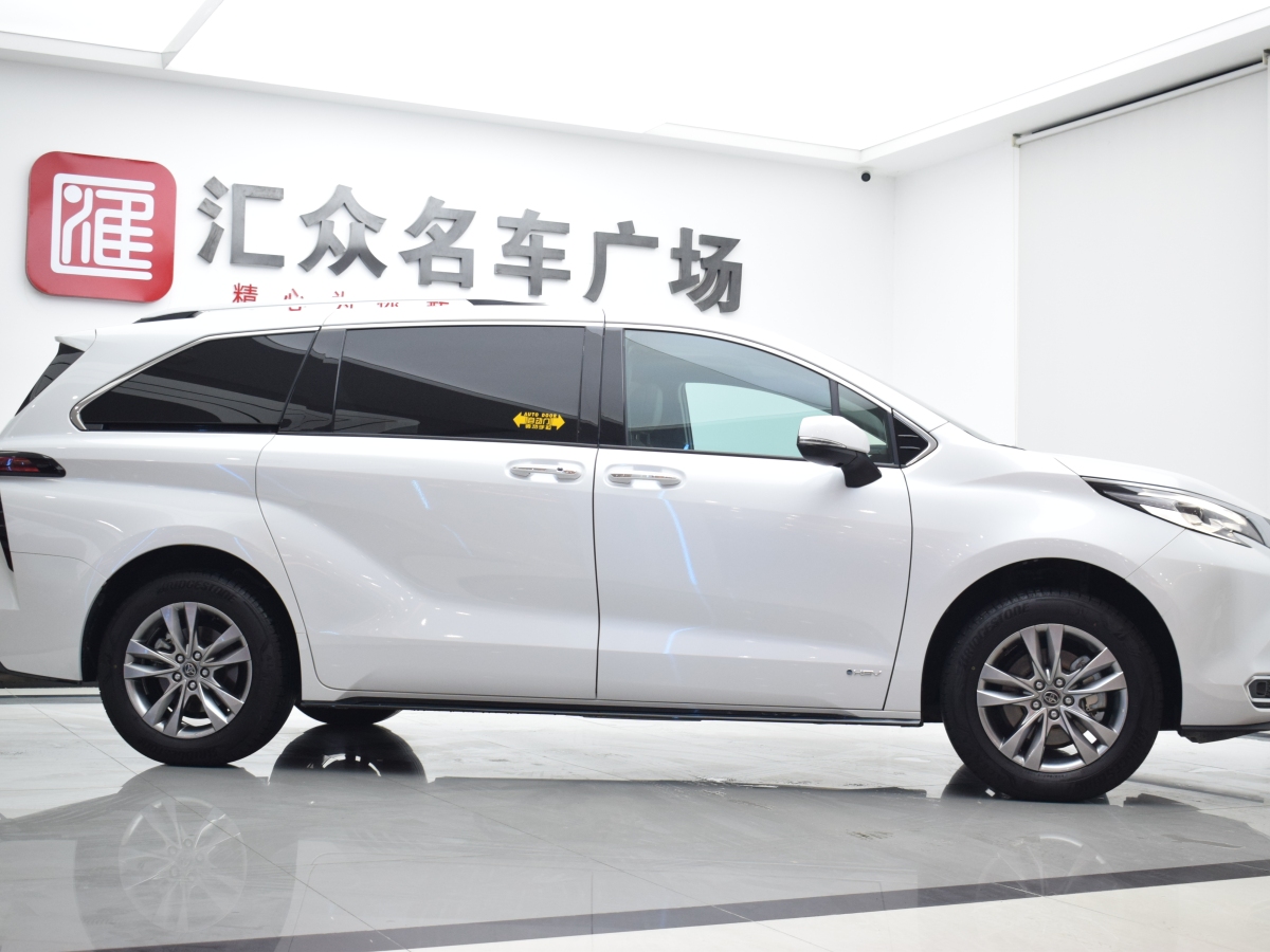 豐田 賽那SIENNA  2024款 2.5L混動(dòng) 豪華版圖片
