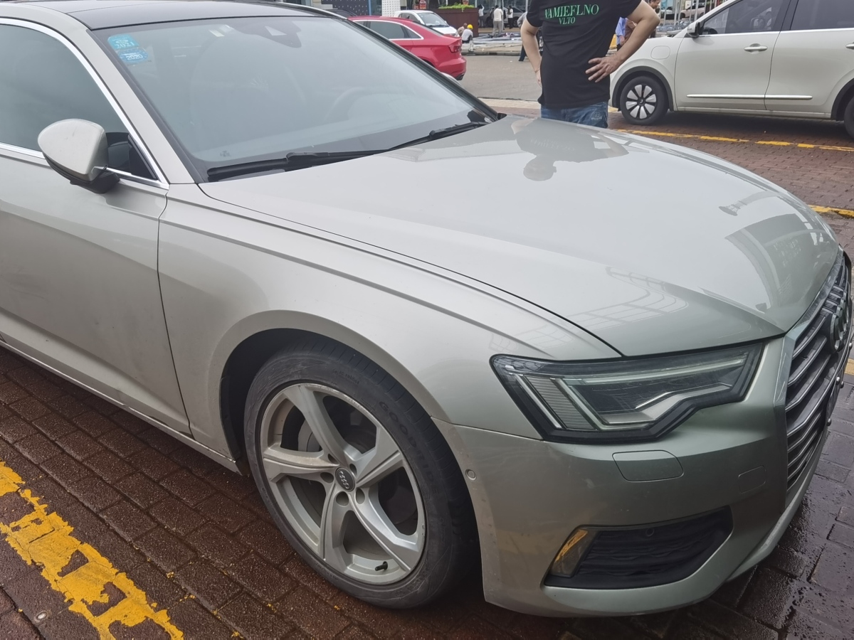 奧迪 奧迪A6L  2019款 45 TFSI 臻選動(dòng)感型圖片