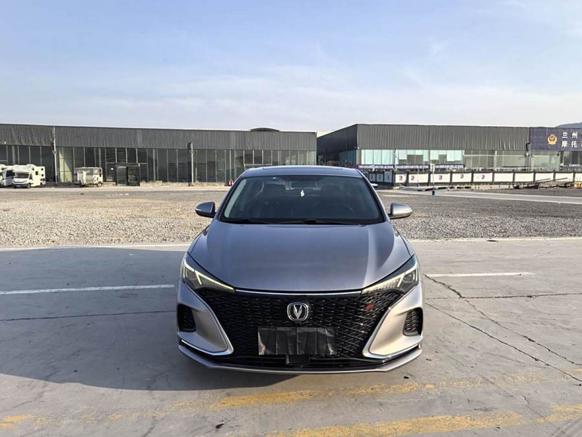 長(zhǎng)安 逸動(dòng)  2020款 PLUS 藍(lán)鯨NE 1.4T GDI DCT尊貴型圖片