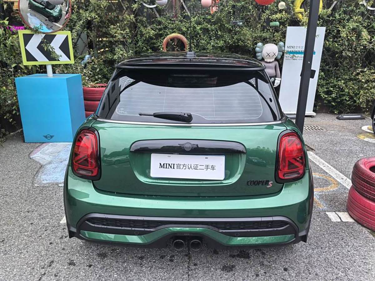 2023年11月MINI MINI  2023款 改款 2.0T COOPER S 藝術(shù)家