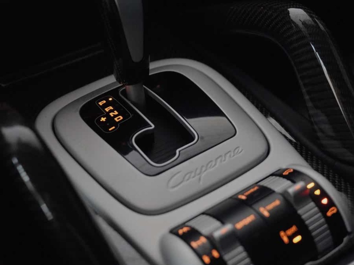 保時(shí)捷 Cayenne  2008款 Cayenne GTS 4.8L圖片