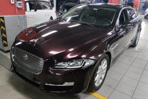 XJ 捷豹 XJL 2.0T 两驱典雅商务版