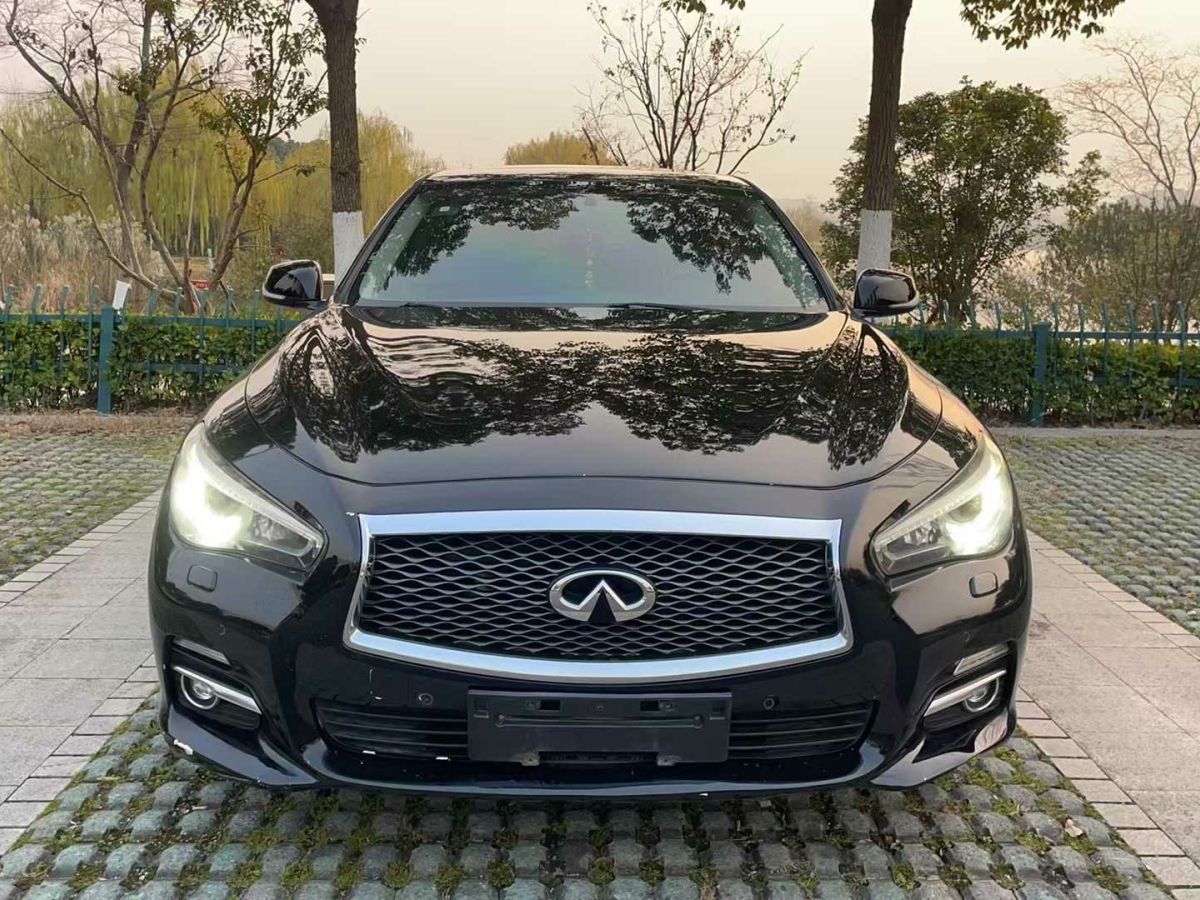 英菲尼迪 Q50L  2016款 2.0T 悅享版圖片