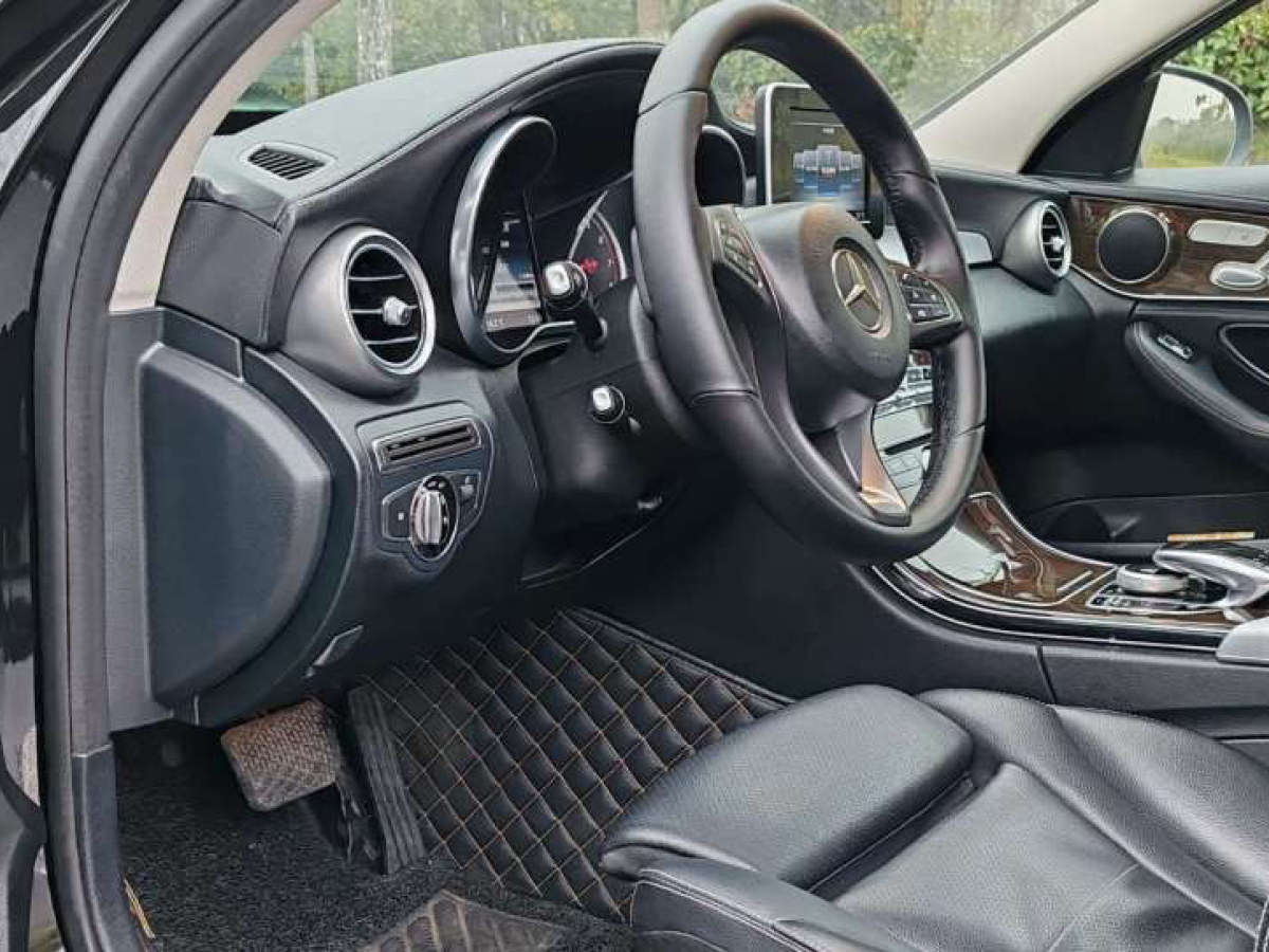 奔驰 奔驰C级  2015款 改款  C 180 L图片