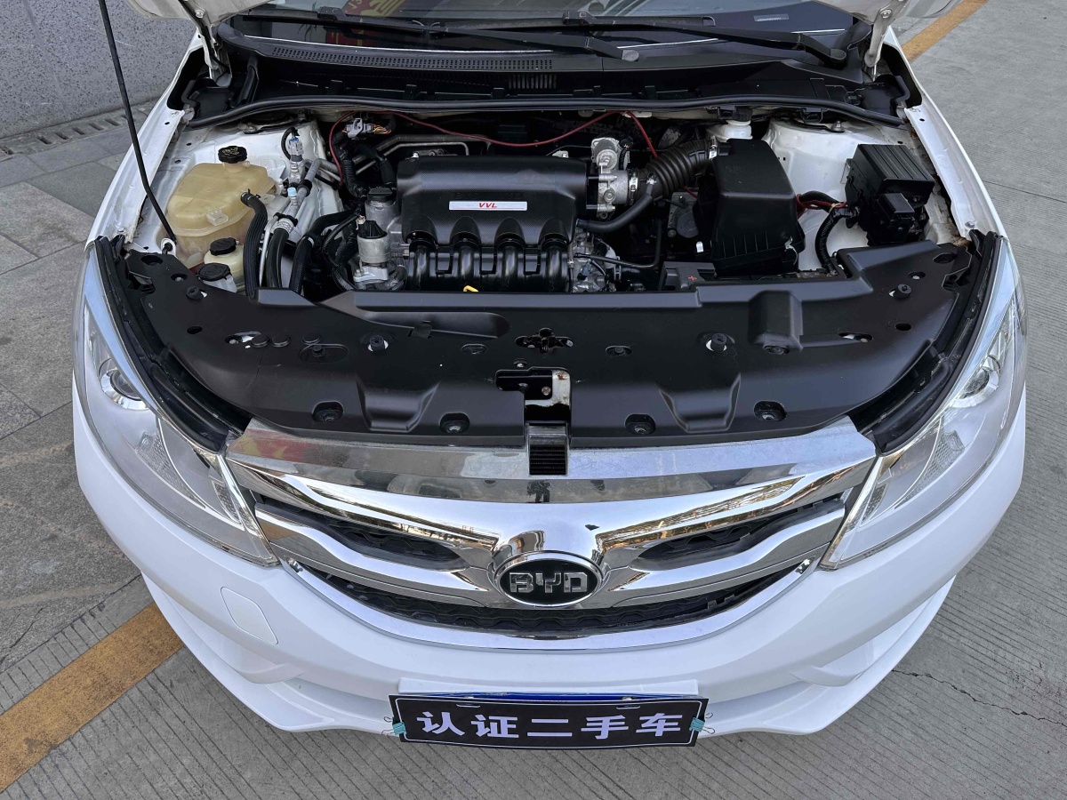 比亚迪 速锐  2015款 改款 1.5L 自动豪华型图片