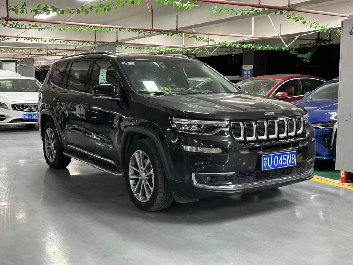 Jeep 大指揮官  2018款 2.0T 兩驅(qū)進(jìn)享版圖片