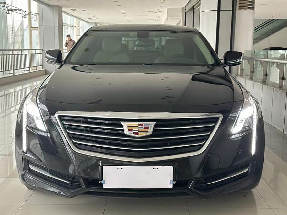 凱迪拉克 CT6  2017款 28T 時(shí)尚型圖片