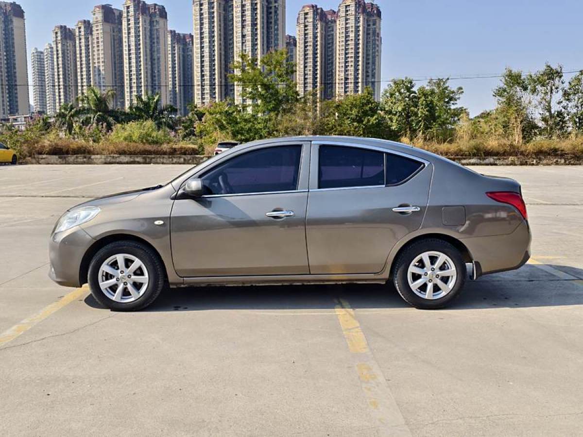 日產(chǎn) 陽光  2011款 1.5XE CVT舒適版圖片