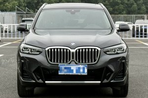 寶馬X3 寶馬 xDrive30i 領(lǐng)先型 M曜夜套裝