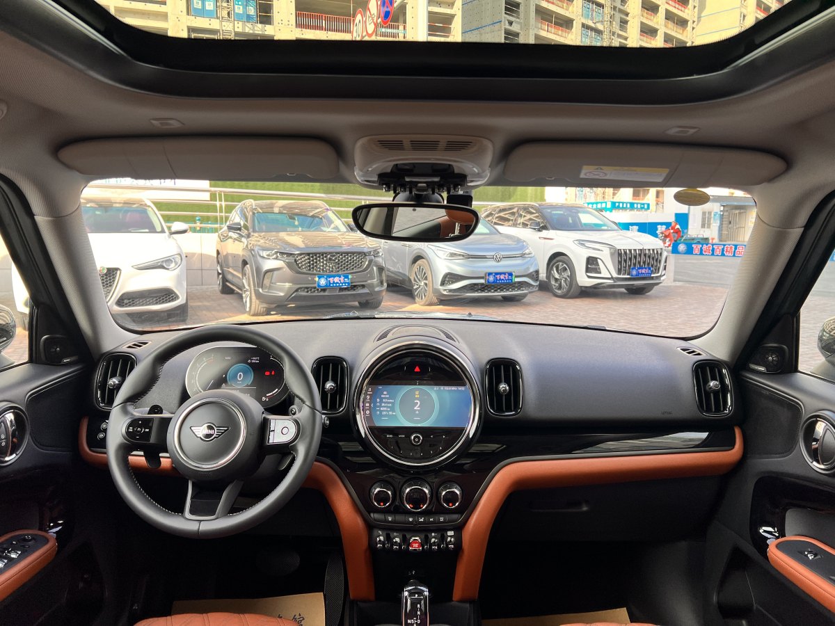 MINI COUNTRYMAN  2023款 改款二 2.0T COOPER S ALL4 鑒賞家圖片