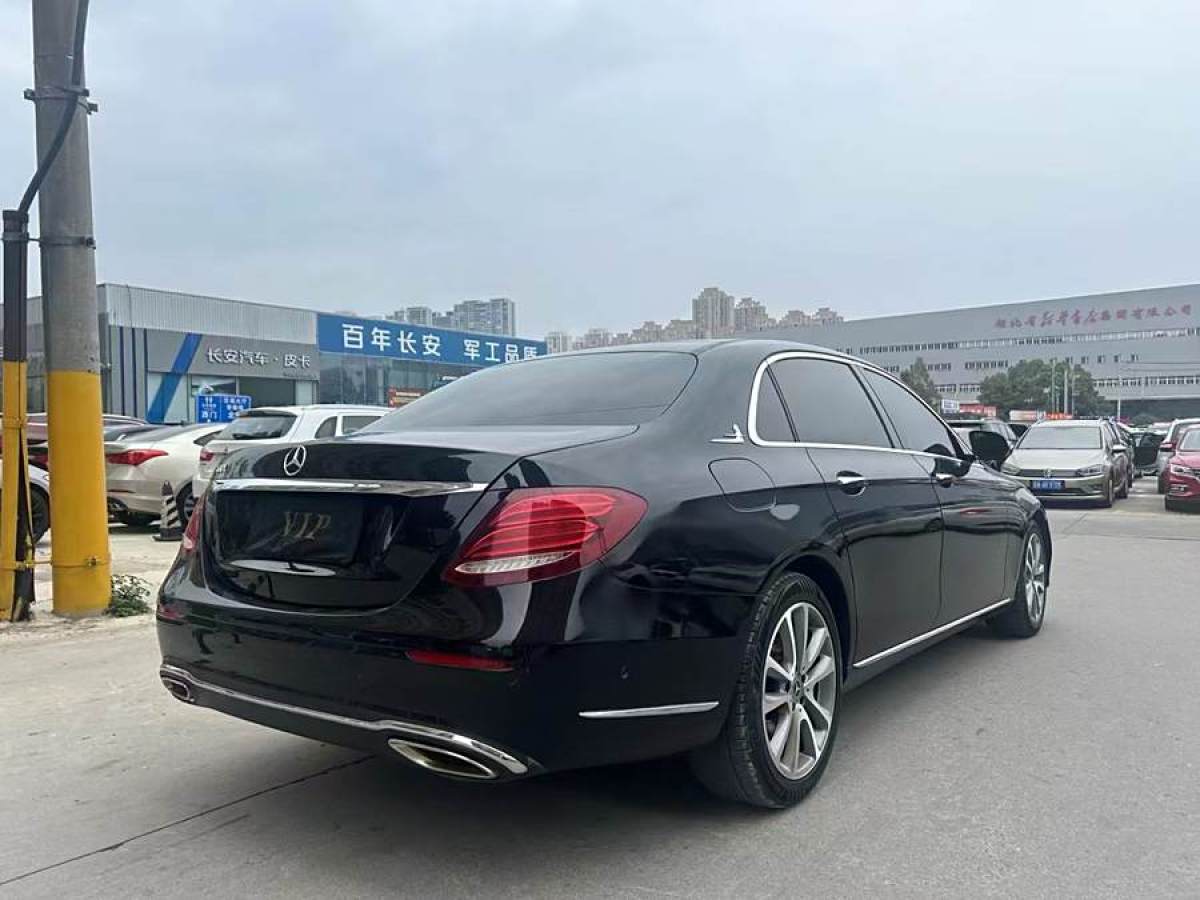 奔馳 奔馳E級(jí)  2019款 改款 E 300 L 時(shí)尚型圖片