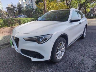 2019年2月 阿爾法·羅密歐 Stelvio 2.0T 200HP 豪華版圖片