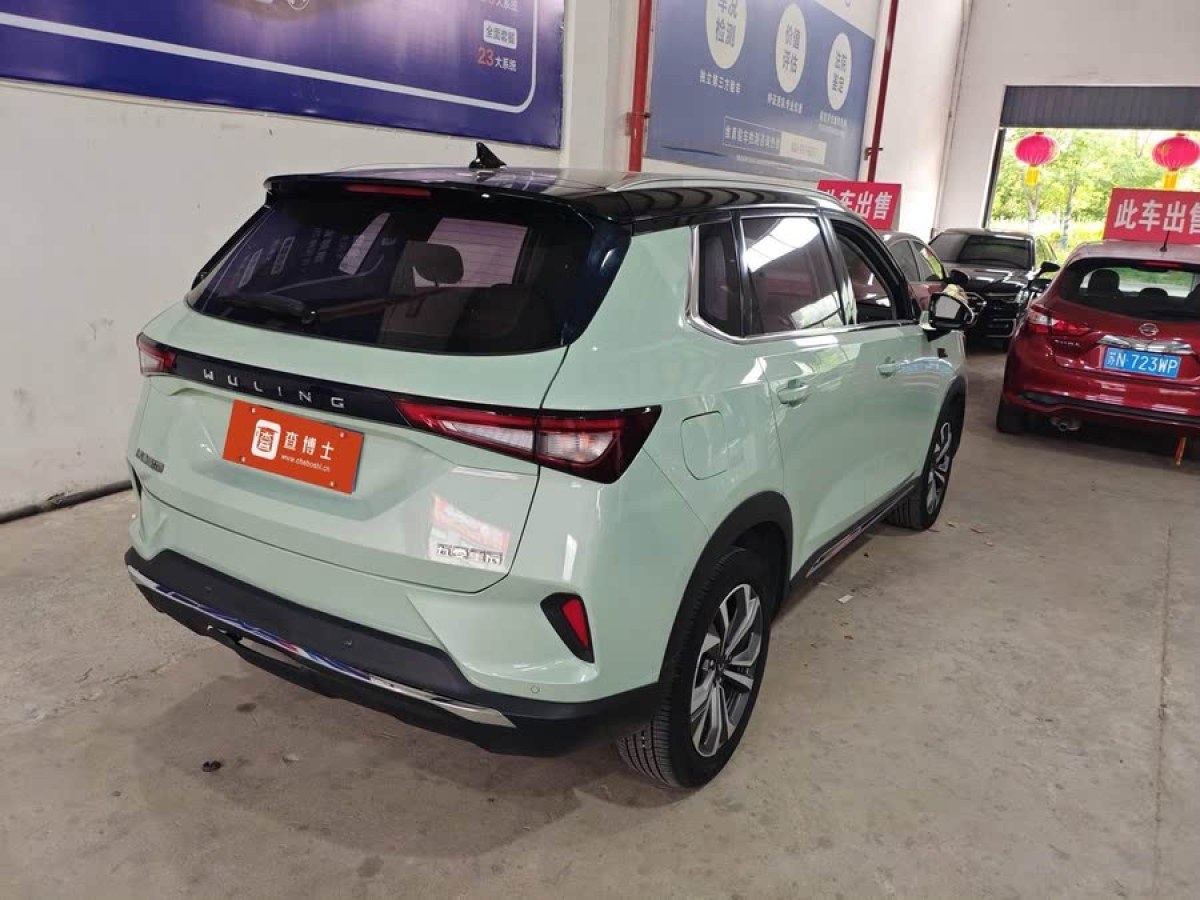 五菱 五菱星辰  2021款 1.5T CVT星曜版圖片